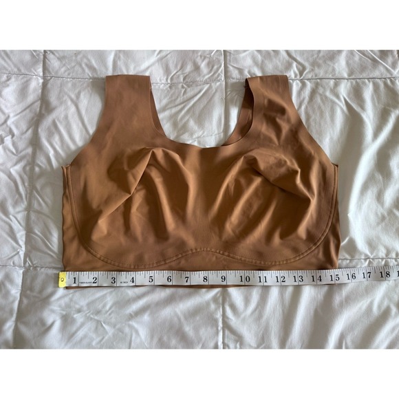 TRUE and CO Body New Lift V-Neck Wireless Bralette Bra Womens 1X Beige No Pads - Picture 4 of 5